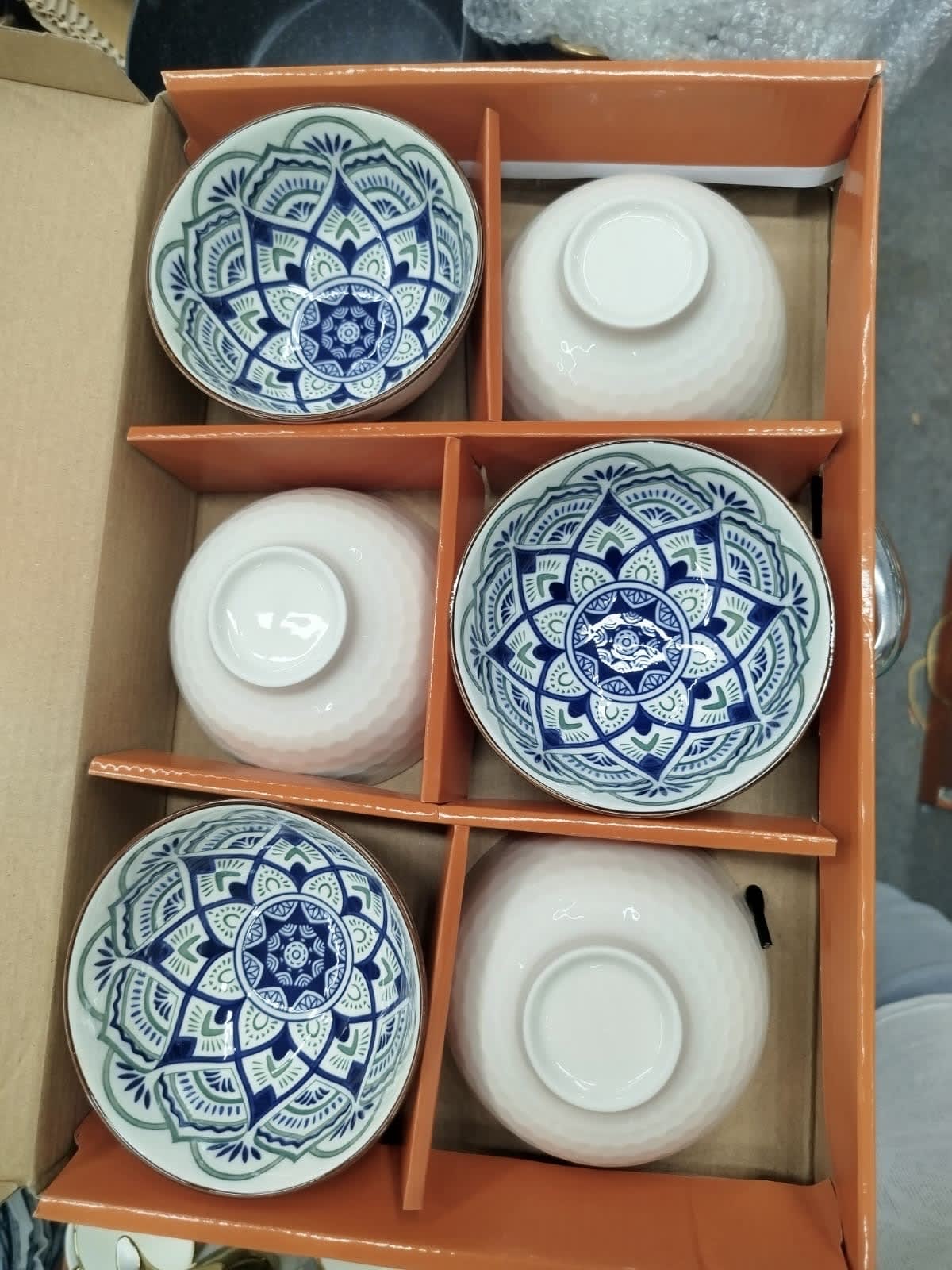 Premium Japanese Style Ceramic Bowl Set (6 Pieces)